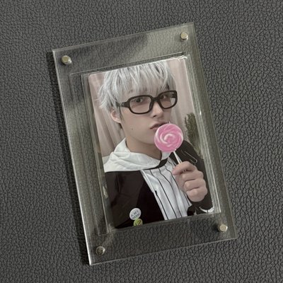 旼琦吃棒棒糖🍭