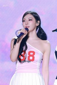 Hua 