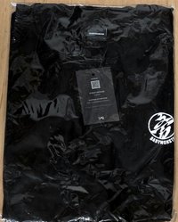 台北限定黑T L