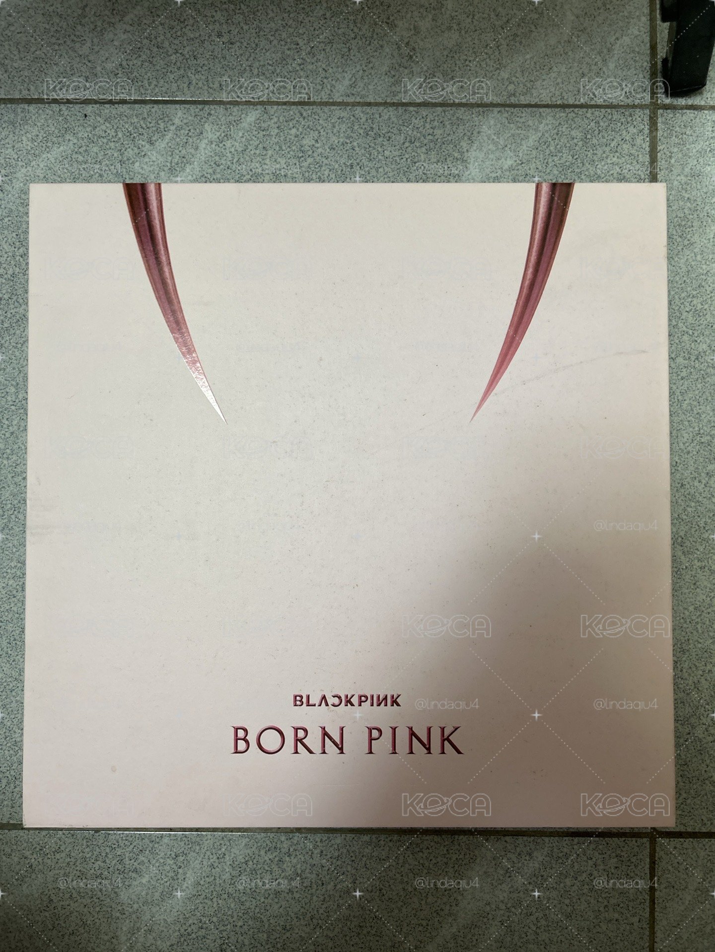 BORNPINK 粉膠