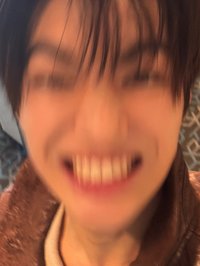 YX