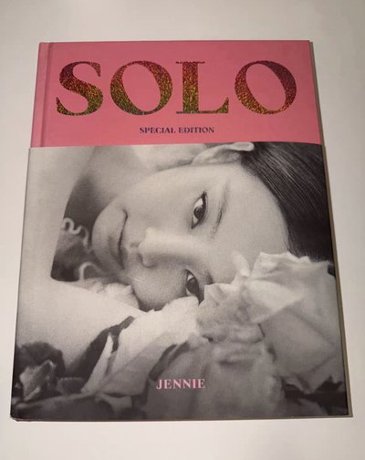 代購 全新未拆 已拆 Jennie solo 寫真書 寫真集 透卡 小卡