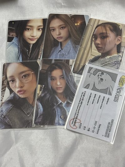 newjeans 團封 專卡
