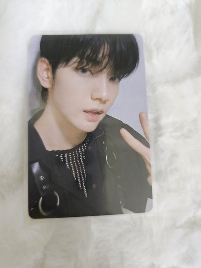 TXT 中背彬 yzy