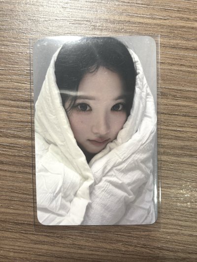 Jiwoo Juun棉被卡