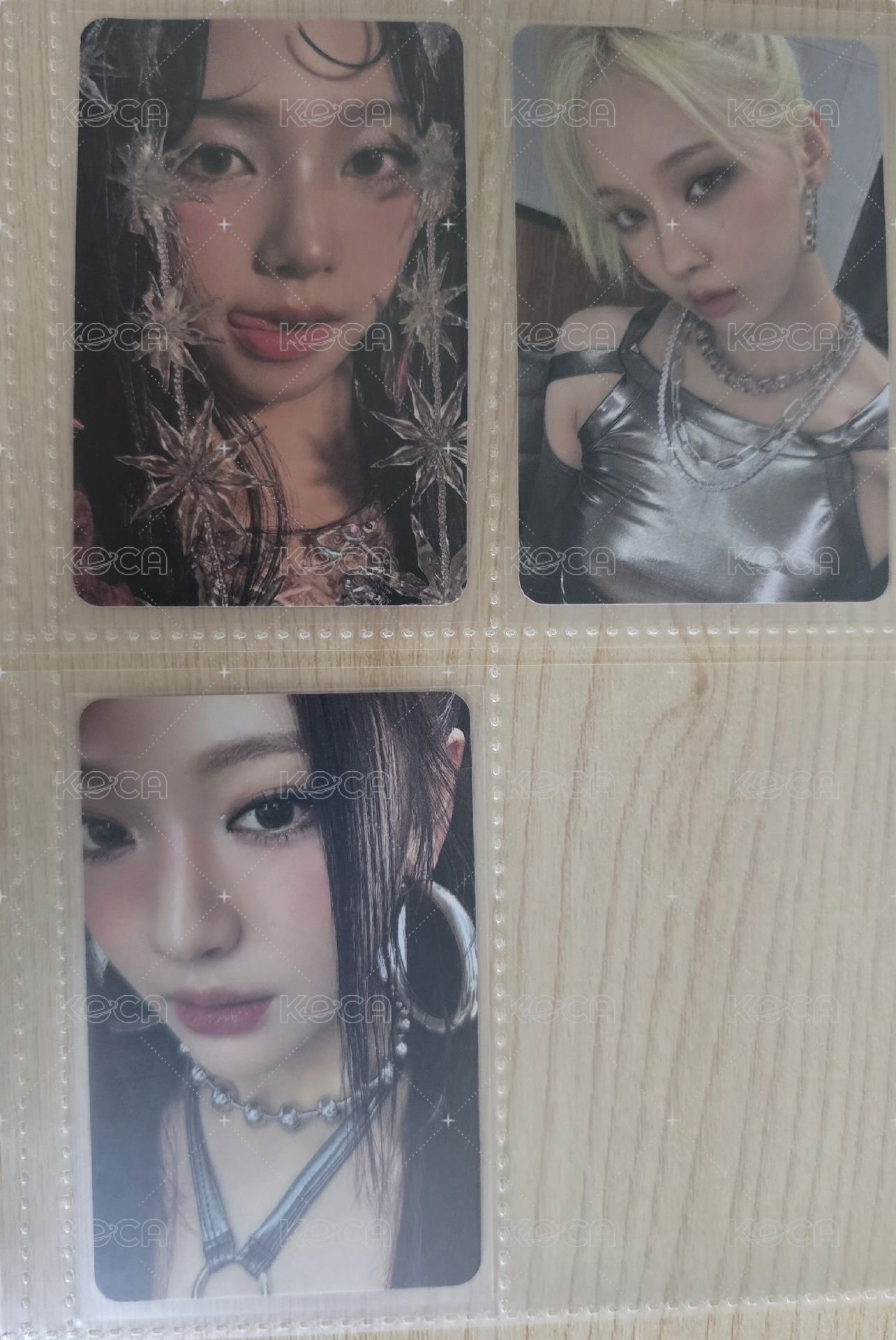 Superbeing 3張