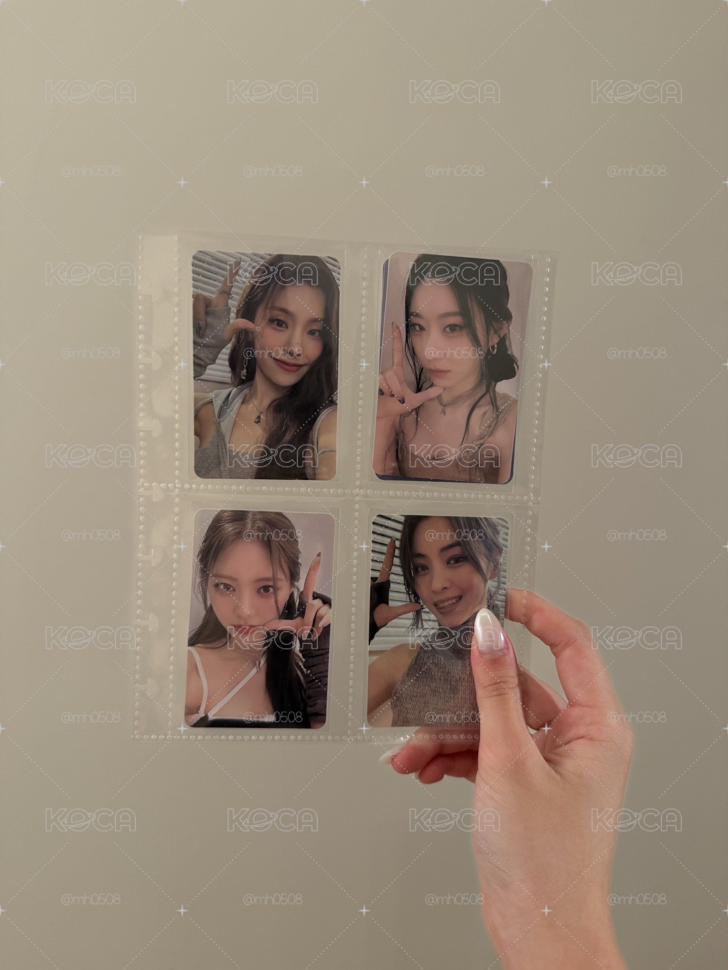 ITZY 志粒彩娜小卡