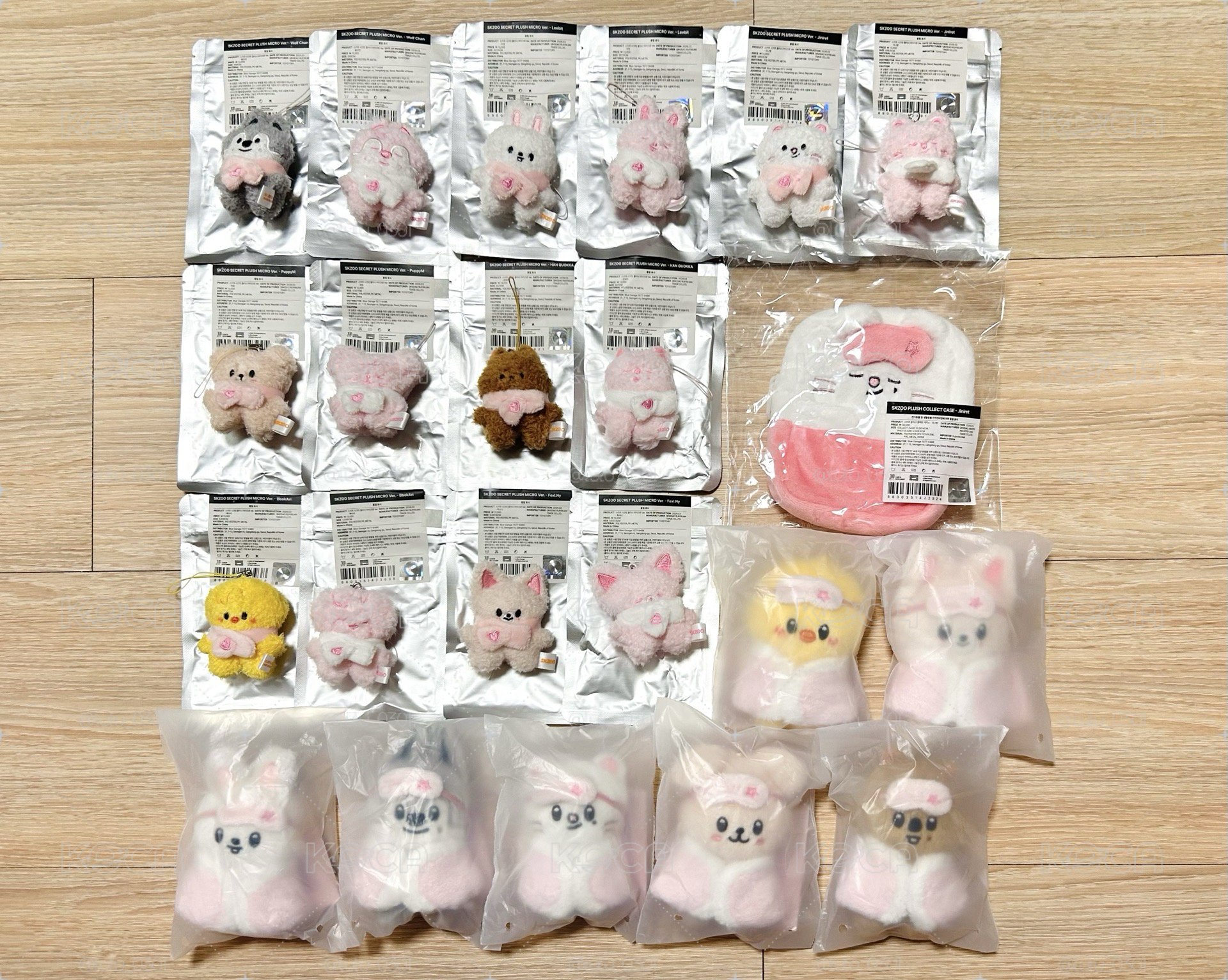 現貨 stray kids 6期飯咪 10cm娃 潦草娃 草莓 娃包 方燦 李糯 彰彬 鉉辰 韓 菲 昇玟 寅