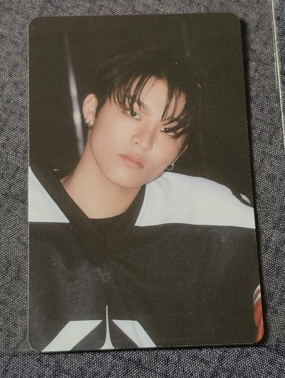 TREASURE 2025 SEASON’S GREETINGS Park Jeongwoo🐺