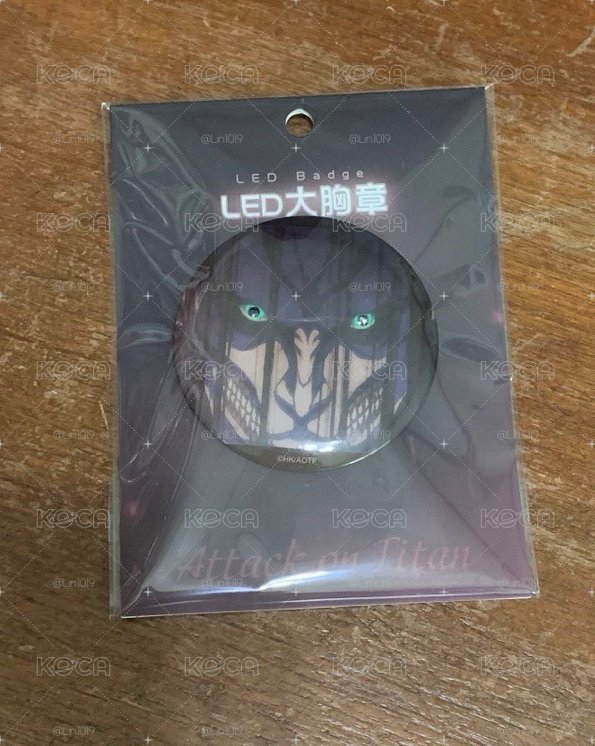 進擊的巨人 LED大徽章