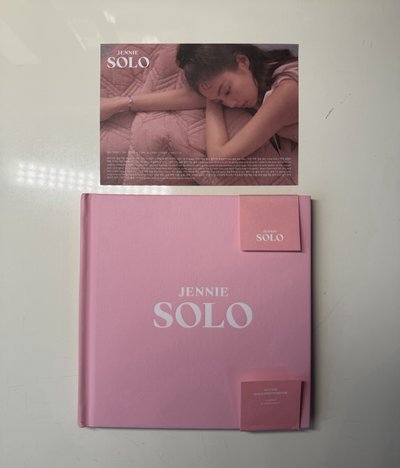 JENNIE-SOLO