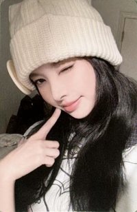 MAMIHLAPINATAPAI yzy 線上1.0 簽售卡 