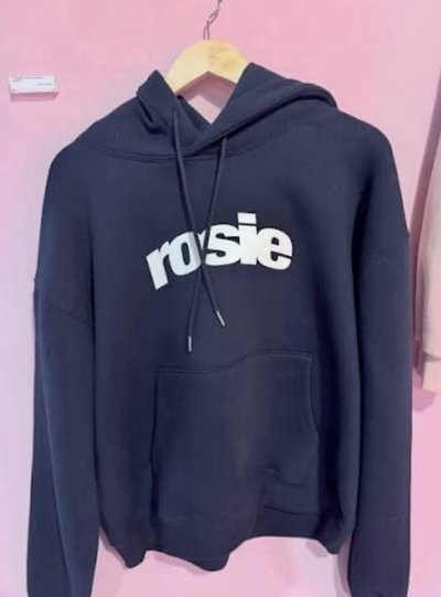 rosie 帽T GAMEBOY + 3張拍立得 隨機