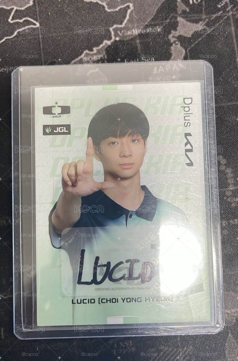 lucid 親簽 