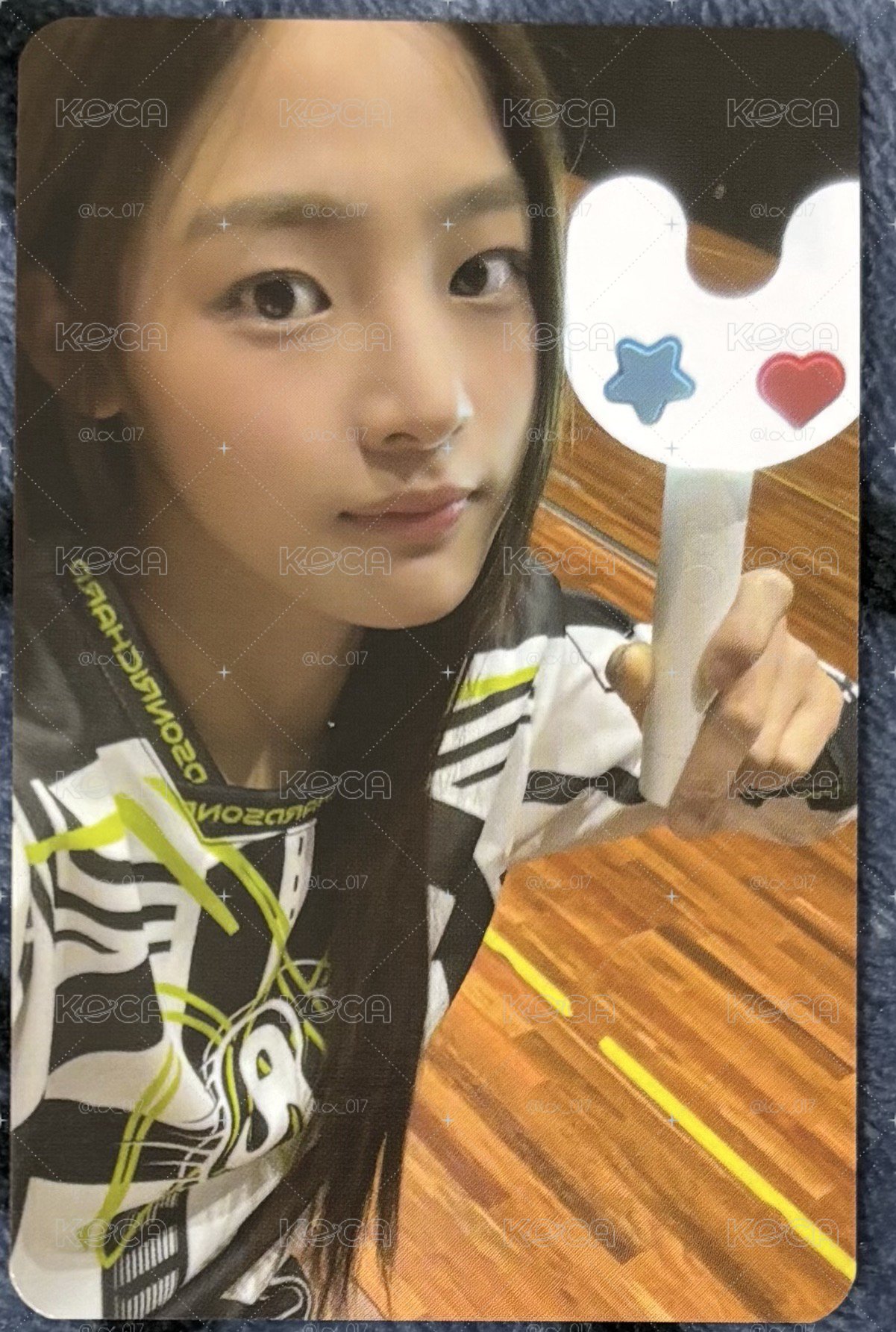 minji手燈卡
