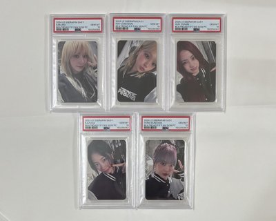 LE SSERAFIM PSA10鑒定卡 五連號