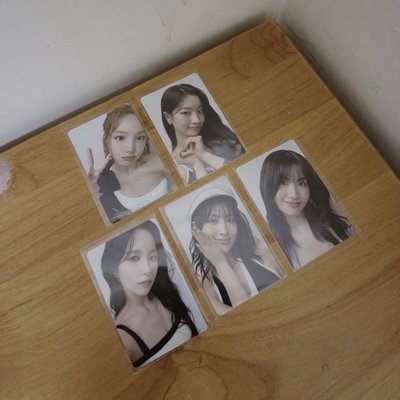 TWICE 娜璉/MOMO/MINA/多賢 DIVE專卡