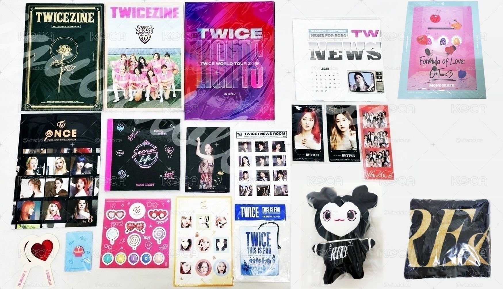 TWICE GOODS 官方周邊寫真書 PHOTOBOOK TWICEZINE LOVELY 編號見圖三 💫