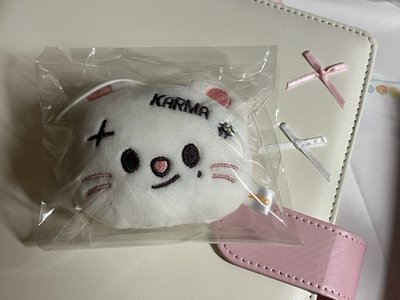 KARMA 快閃店 姓名牌娃 Hyunjin辰款