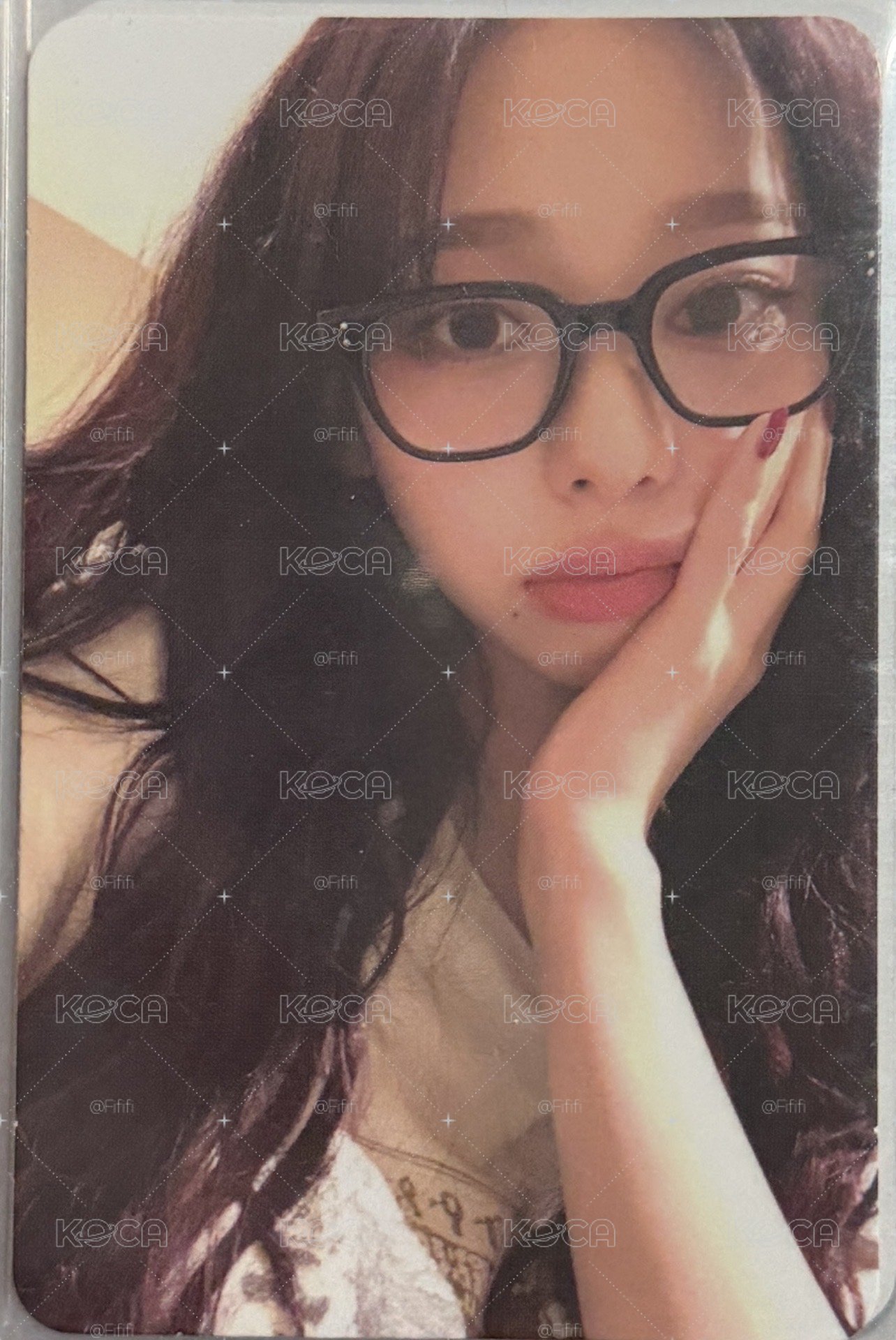 Aespa Karina 眼鏡柚