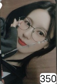 Miyeon（右下）