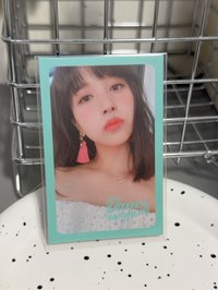 歪頭mina