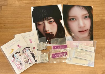 迷二專卡+專輯內容物