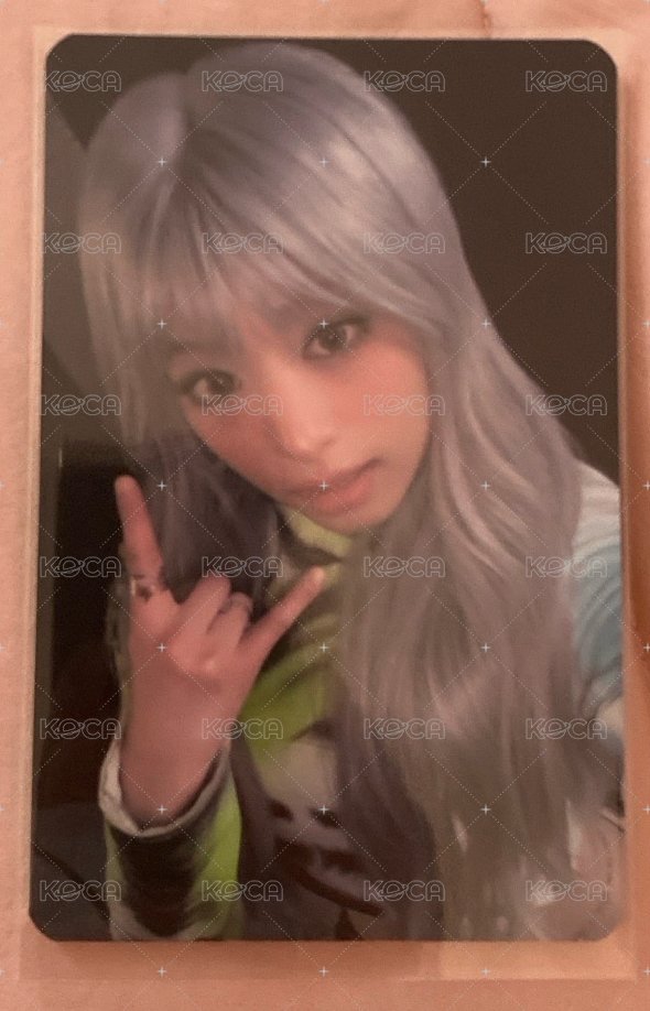 we go up卡冊卡 AHYEON 