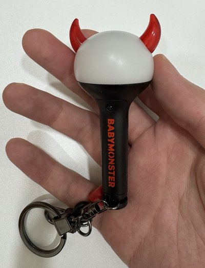 小手燈鑰匙圈使用過幾次(品況可看照片參考)