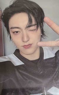 2025 SEASON’S GREETINGS 年曆卡 
