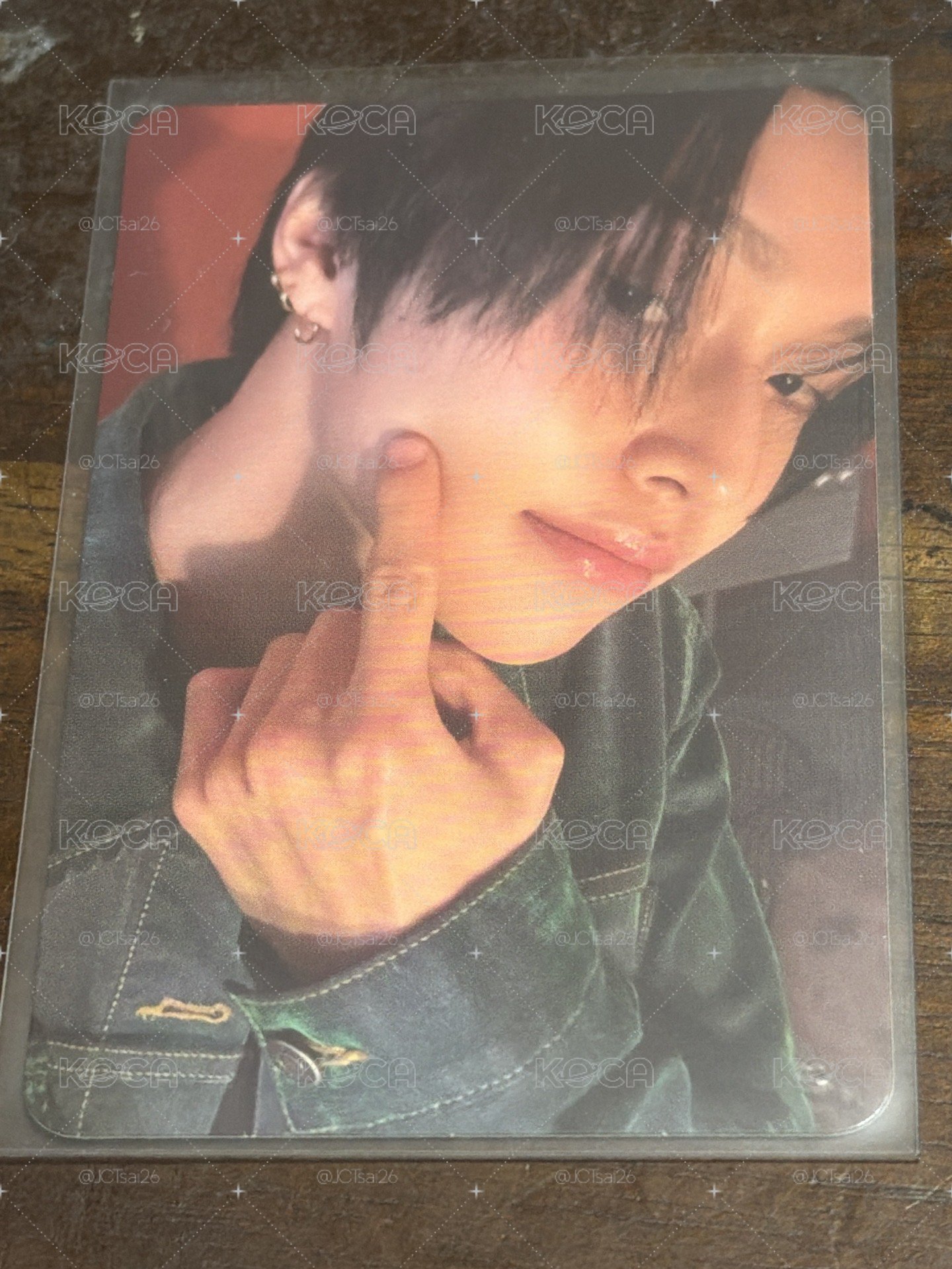 親臉文彬