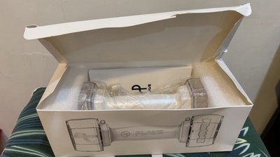 Plave 二手手燈