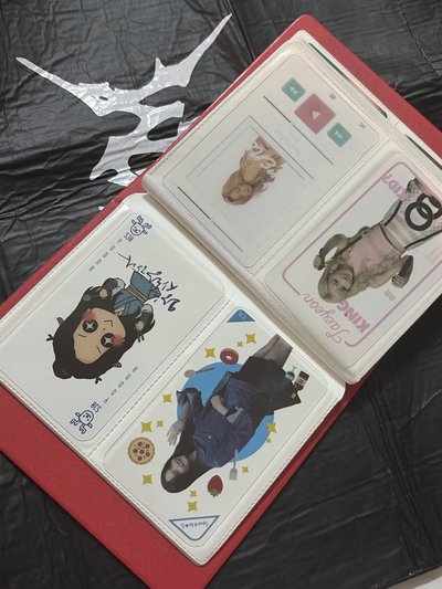 Red room卡冊 現貨