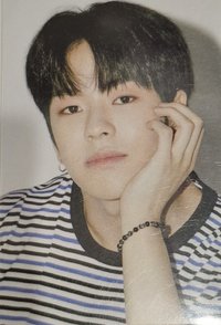 THE FIRST STEP:CHAPTER TWO 專輯卡 