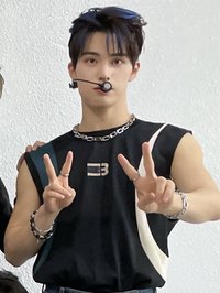 230813 未公開 / 抽選拍立得 