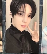 黑衣比Ya潤