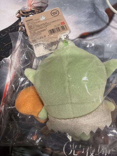 名創優品 雞腿哥布林