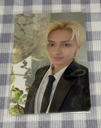 西裝俊