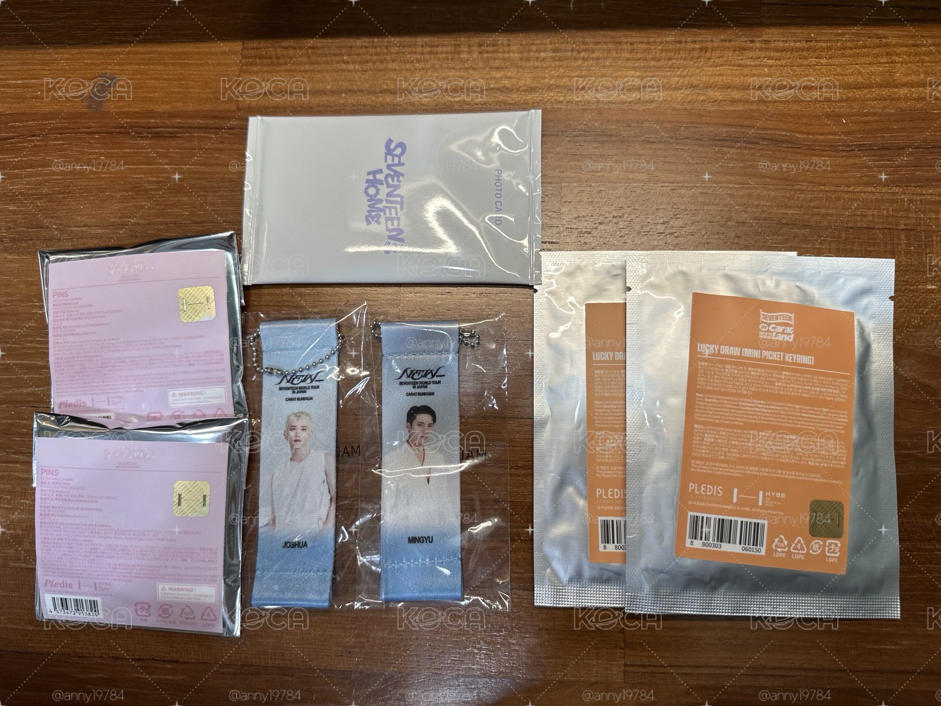 徽章/未拆卡包、小扇