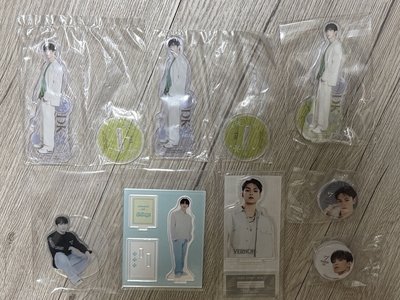seventeen 立牌區