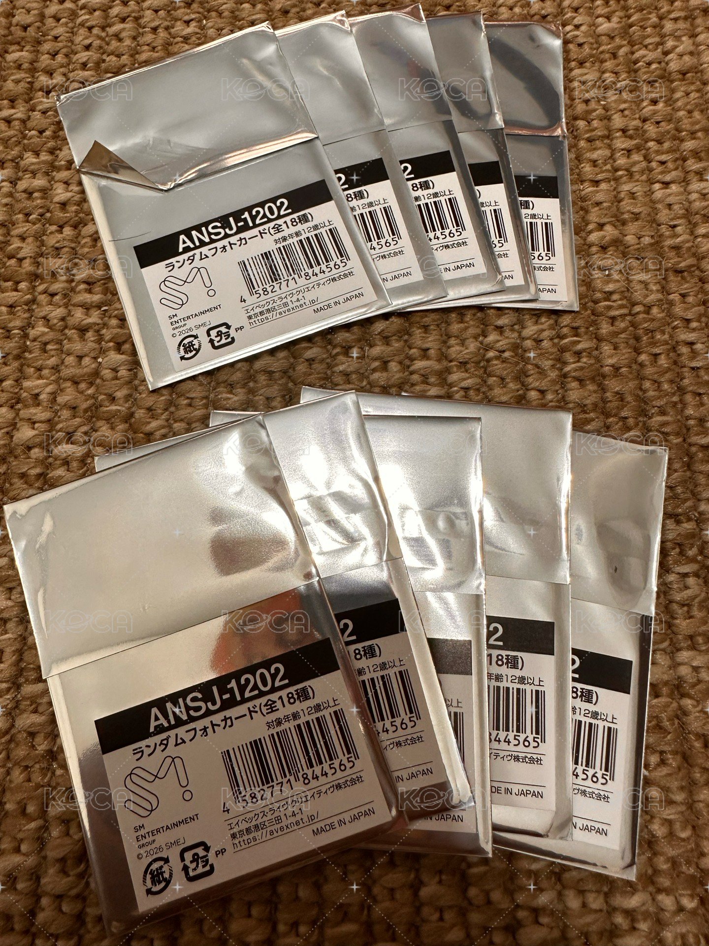 日超全新未拆小卡