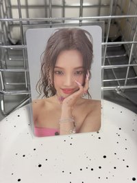 托臉