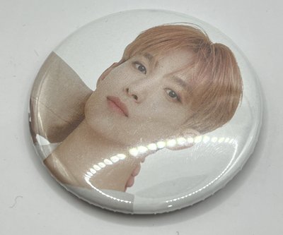 SEVENTEEN CAFE 2023 ~BEACH VACATION 碩珉徽章
