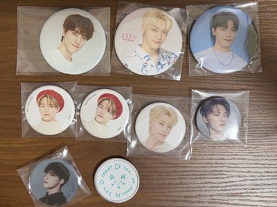 seventeen Dino 燦 吊飾徽章系列