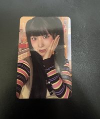 特四Mina捧臉