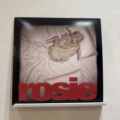 ROSE-Rosie 1 st Studio Album LP Vinyl