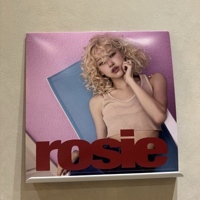 ROSE - Rosie 1 st Studio Album LP Vinyl