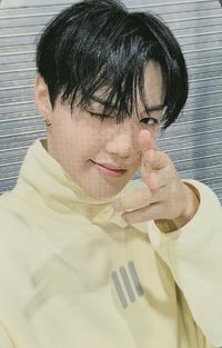 2025 SEASON’S GREETINGS 隨機卡 