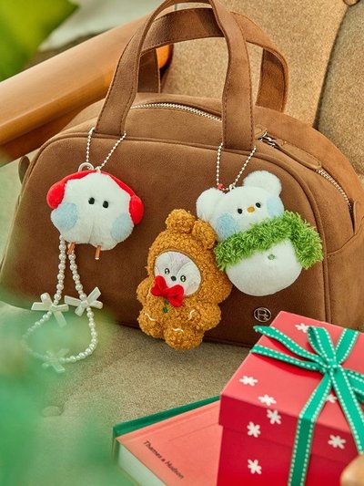 BT21 迷你雪人毛絨鑰匙圈 隨機款 節日款