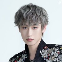 劉彰